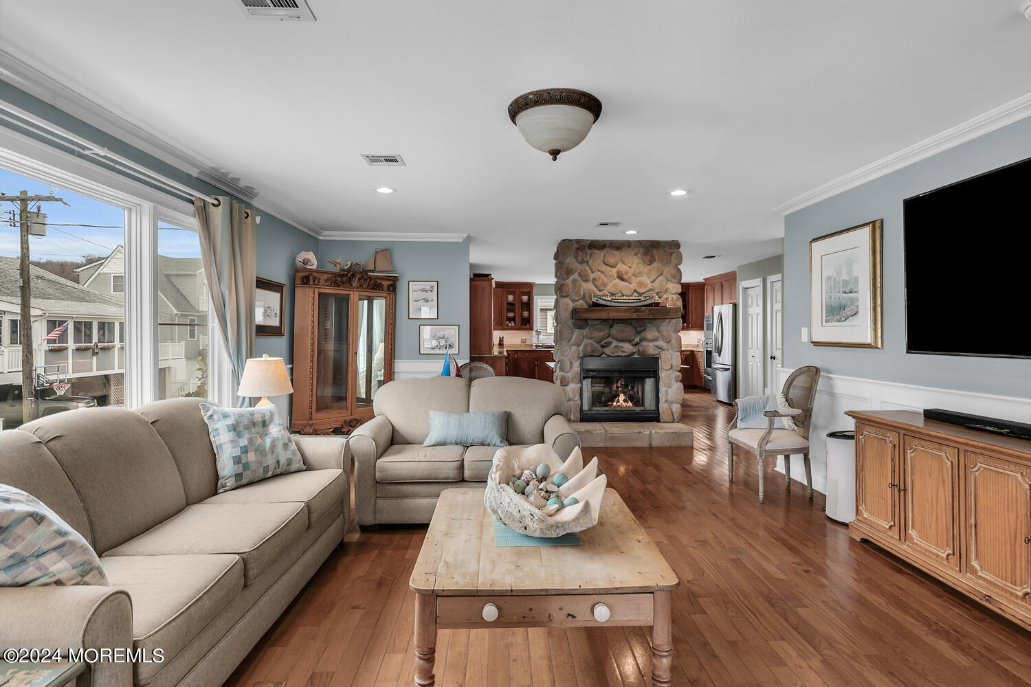 39 Shrewsbury Avenue