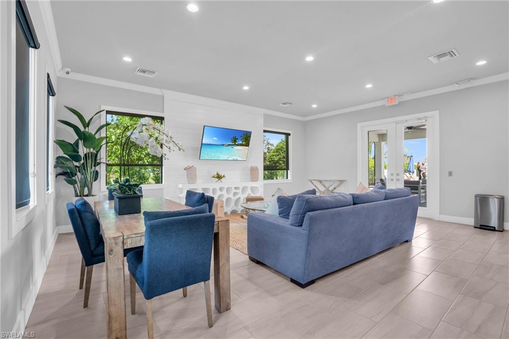 14744 Kingfisher LOOP