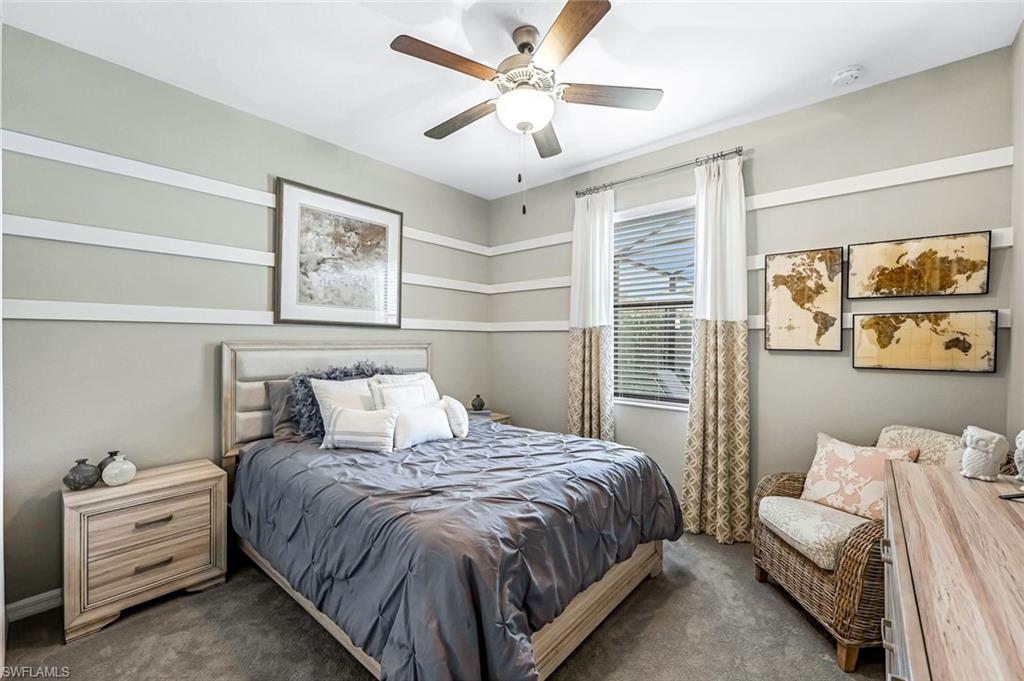 4243 Raffia Palm CIR