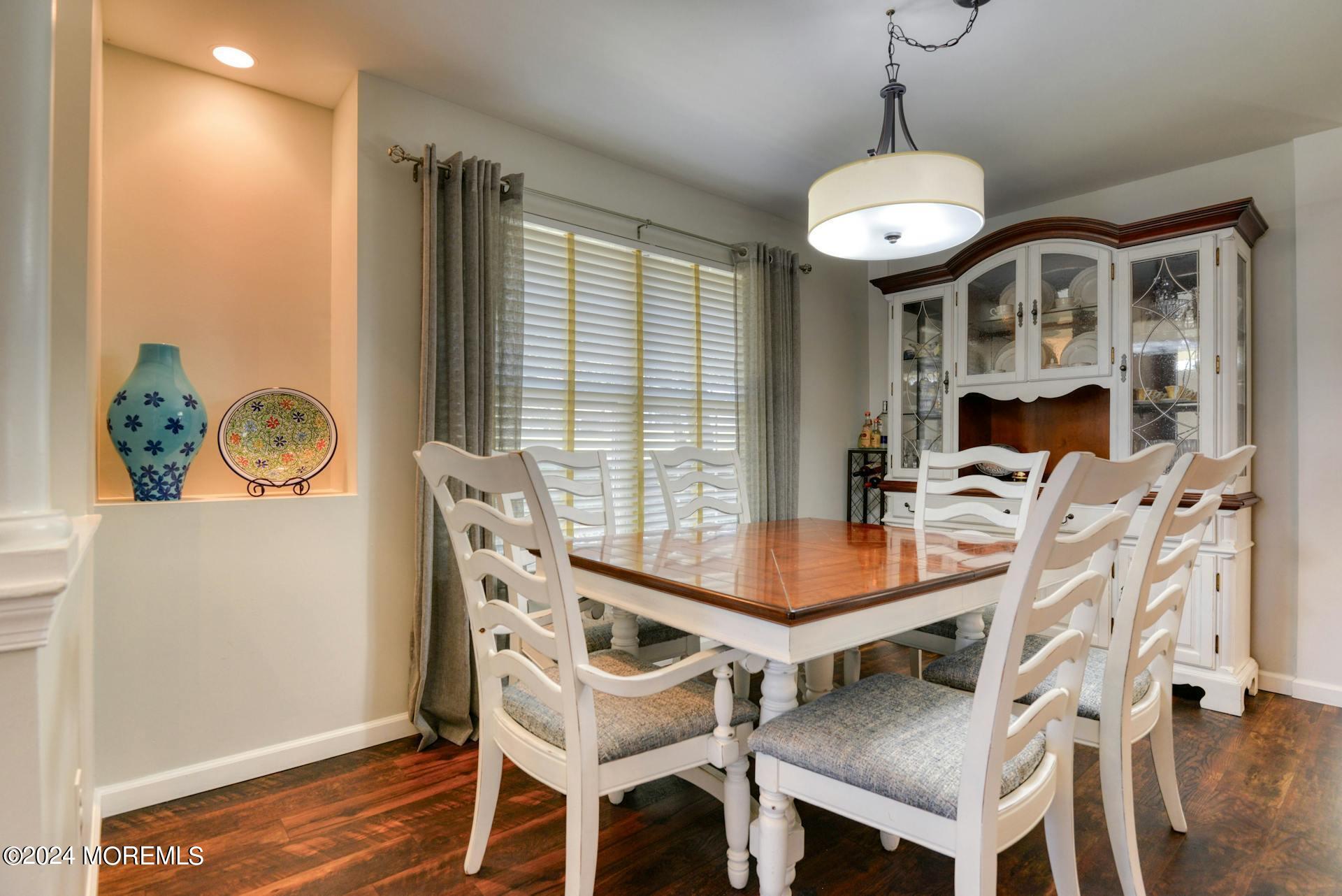 3701 Aqueduct Court