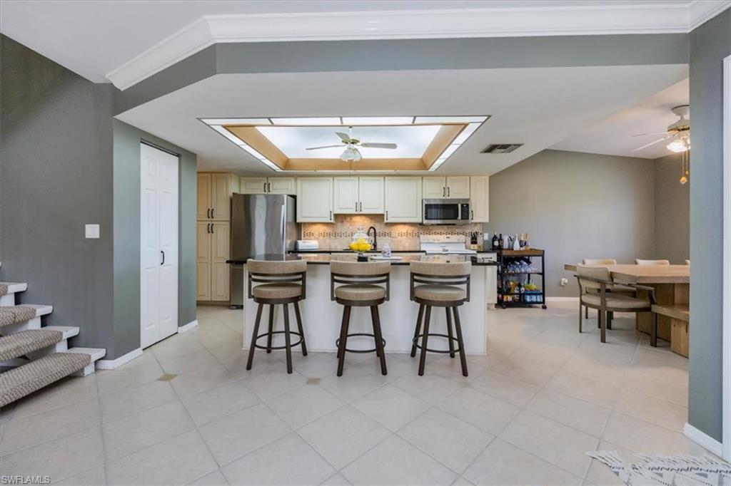 27790 Hacienda East BLVD # 206B