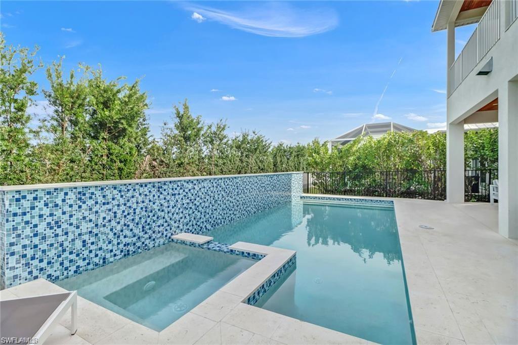 115 Cambria LN