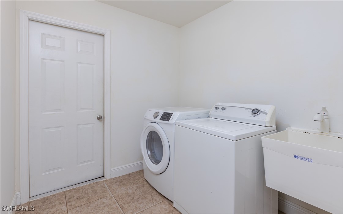 340 SW 29th PL