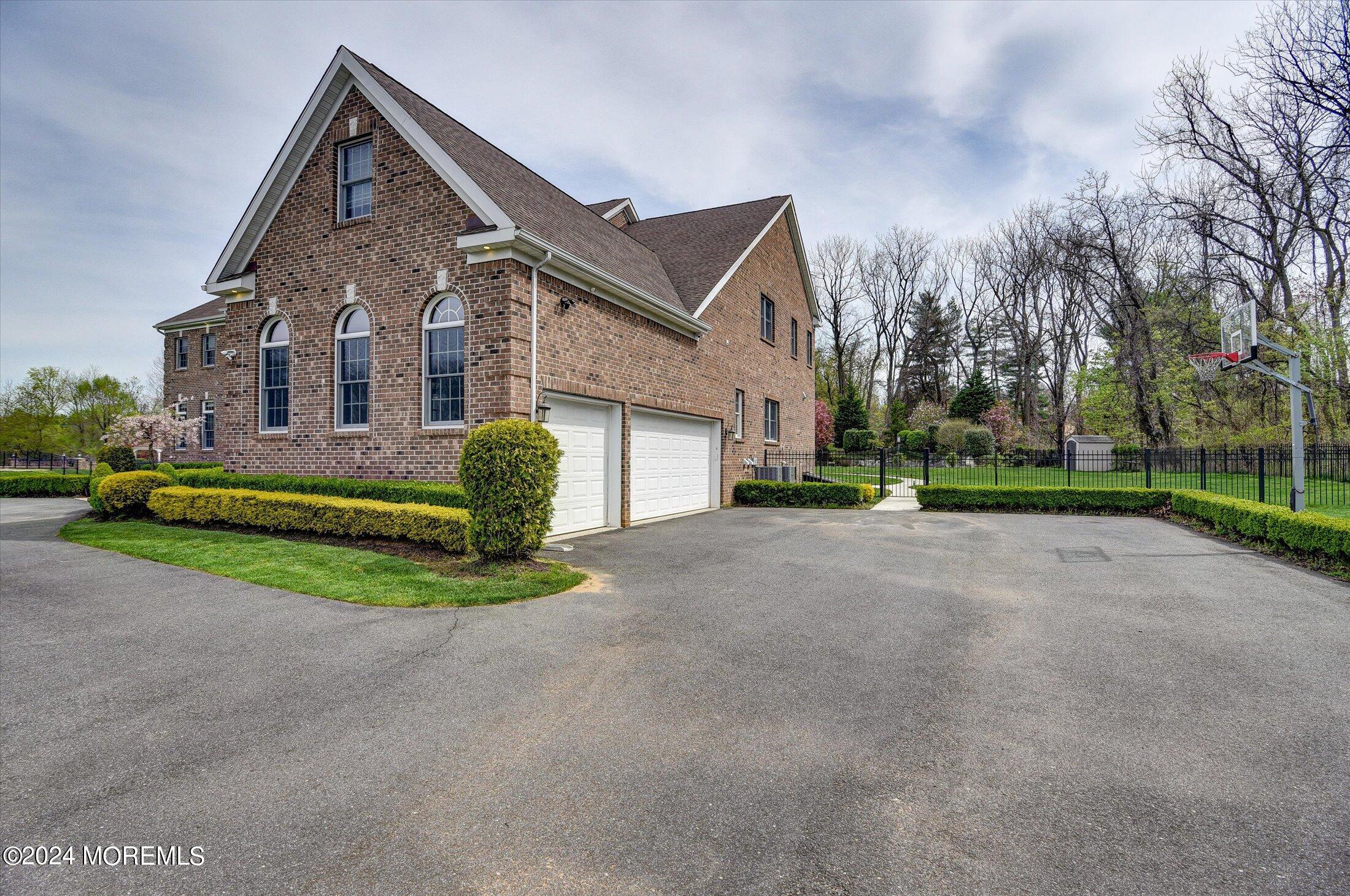 4 Serenity Place