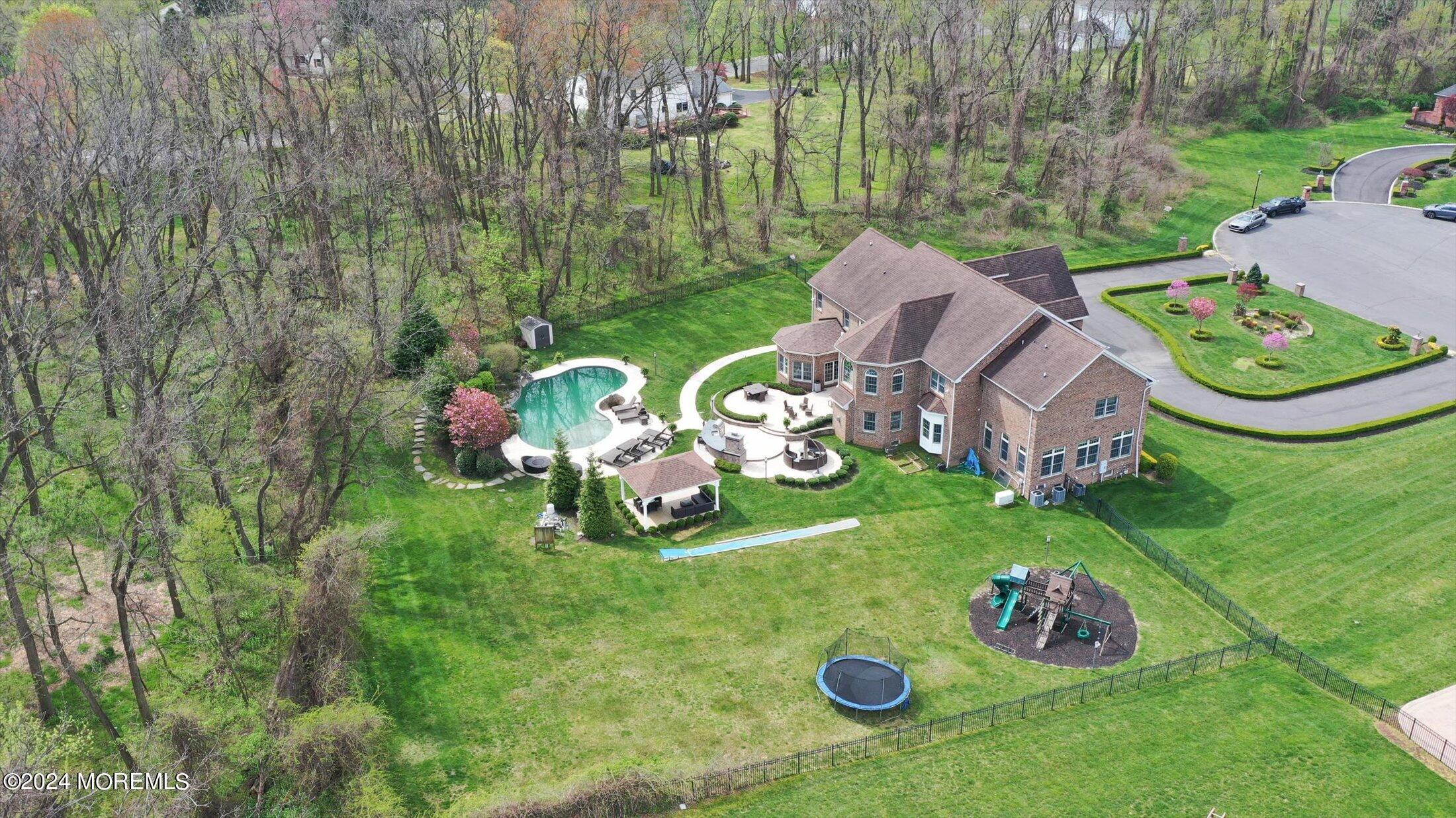 4 Serenity Place