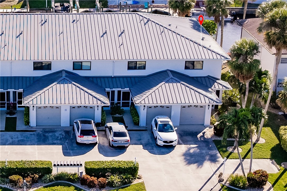 1102 SE 39th TER 108