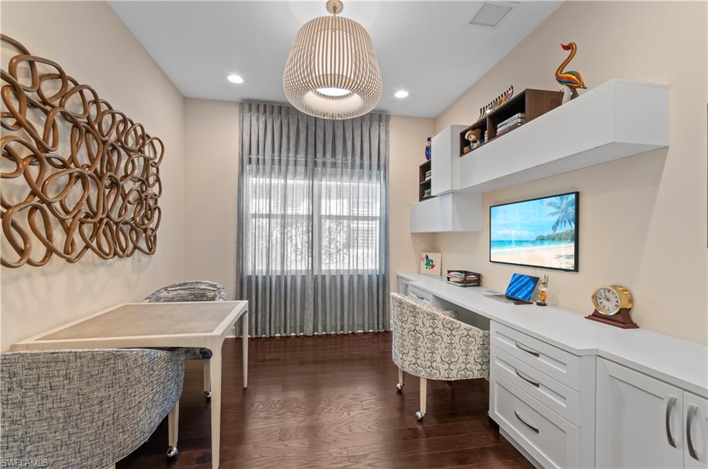 28570 Lobos CIR