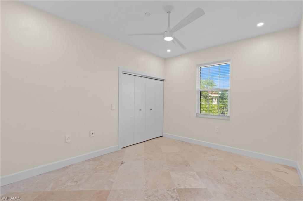 1522 SW 50th ST # 304