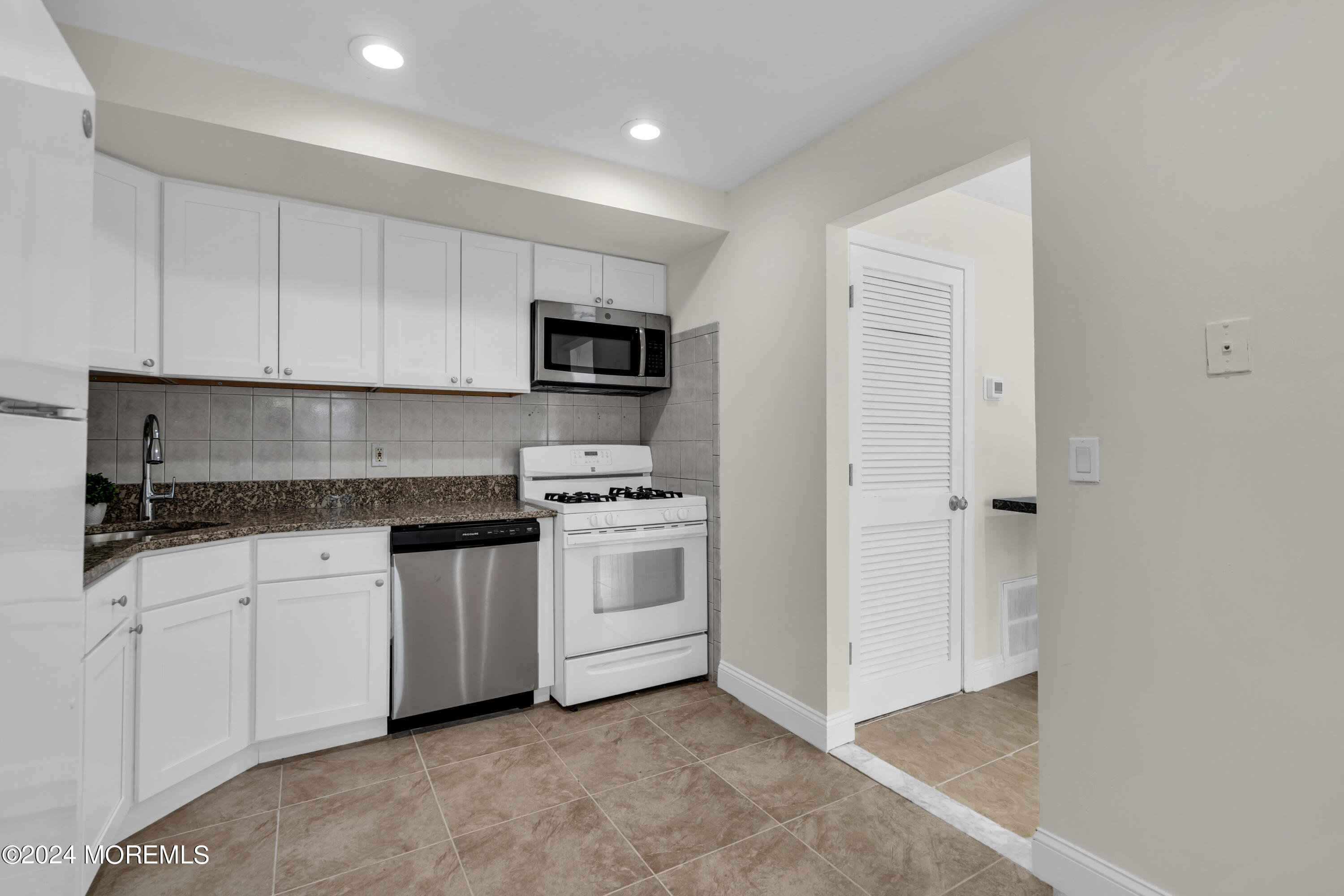 134 College Drive, 134
