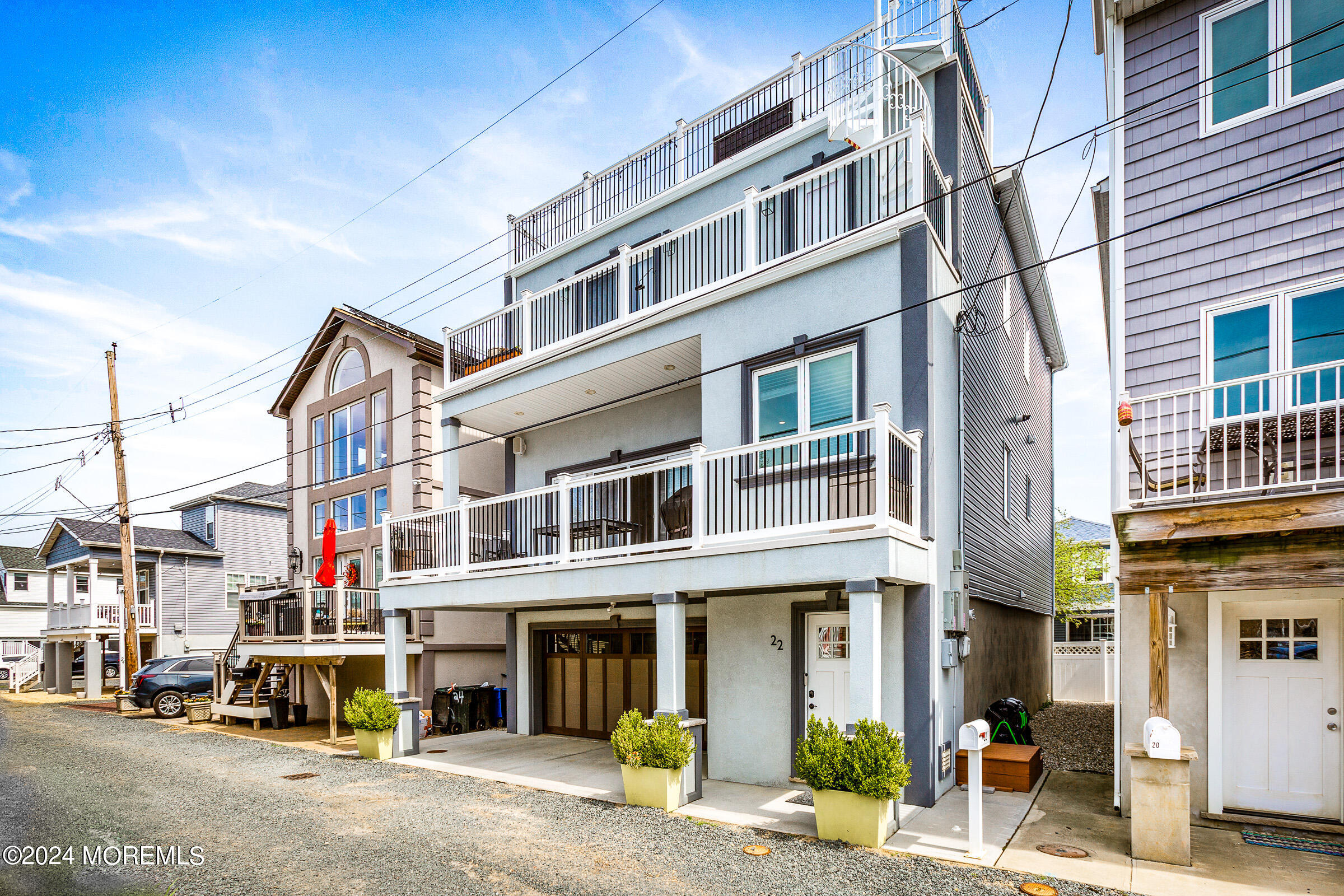 22 Gravelly Point Road