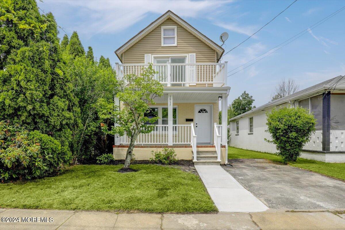1957 West Lake Avenue