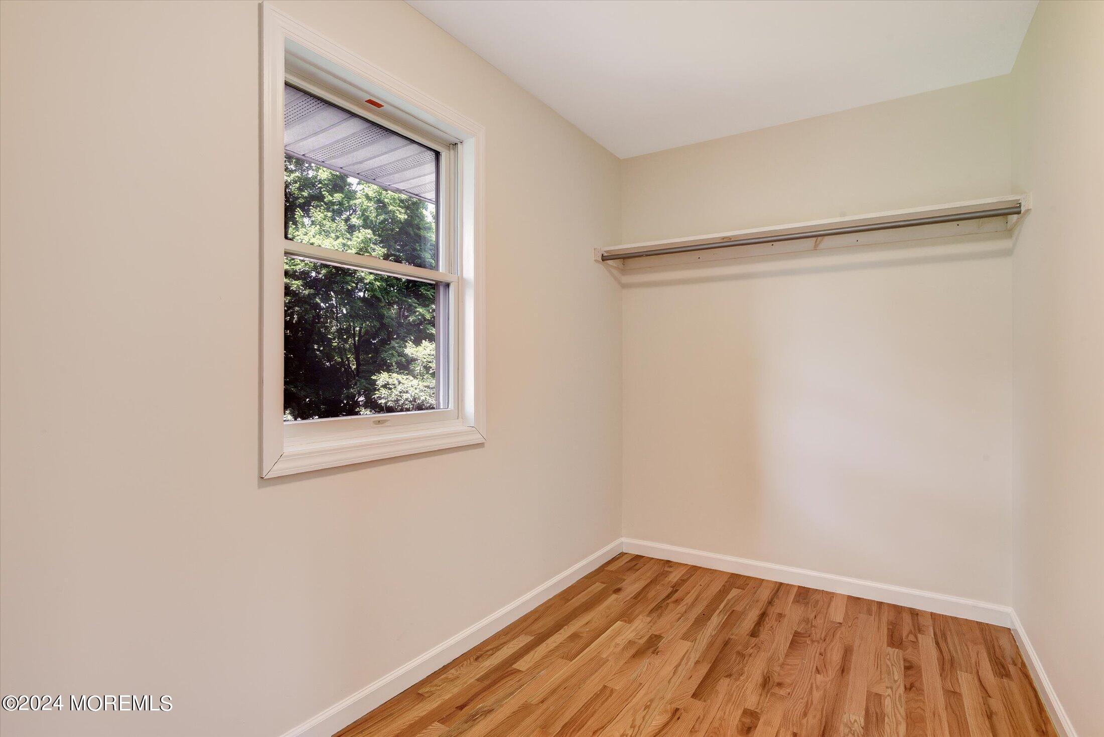 19 Longview Avenue