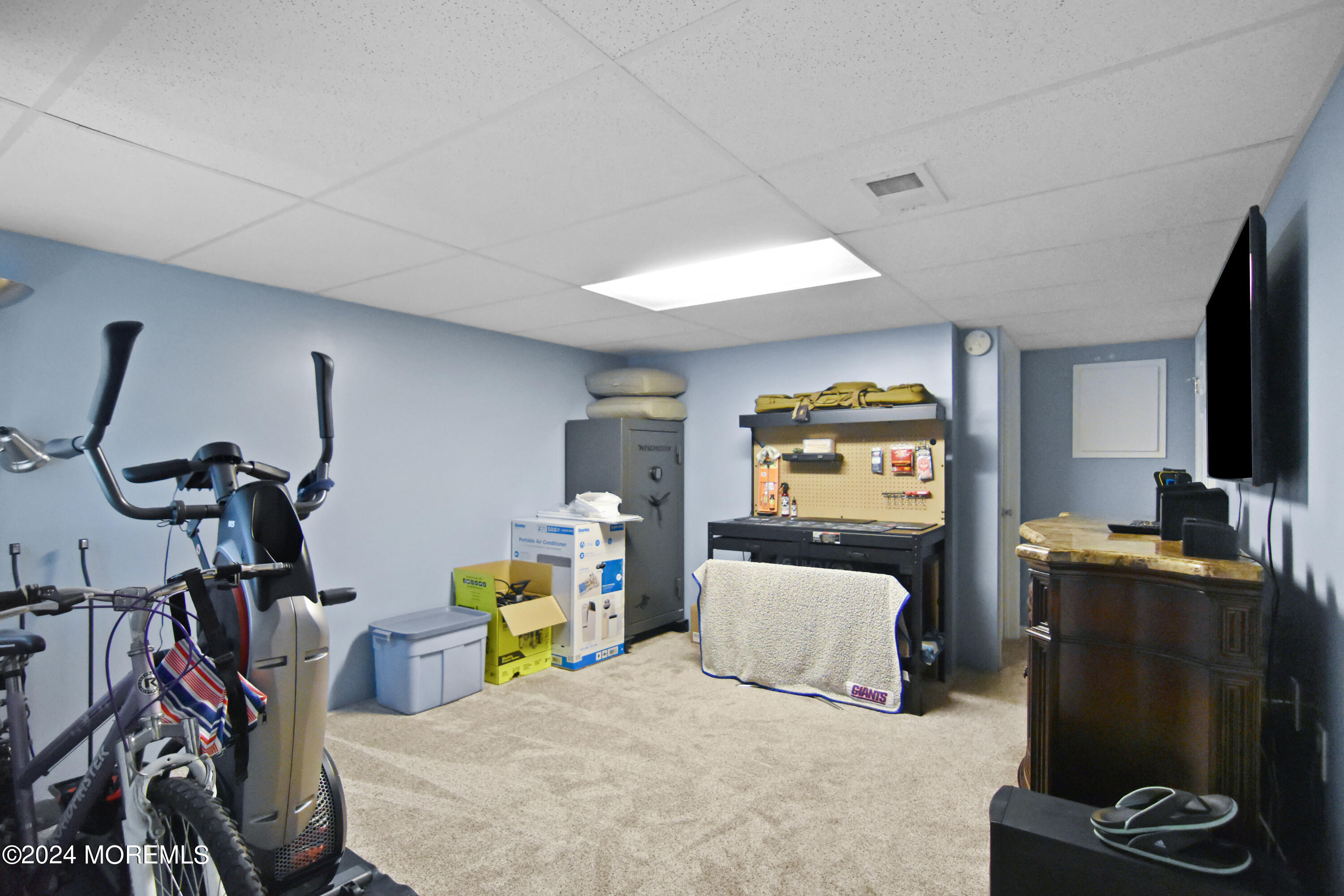 564 Clubhouse Drive
