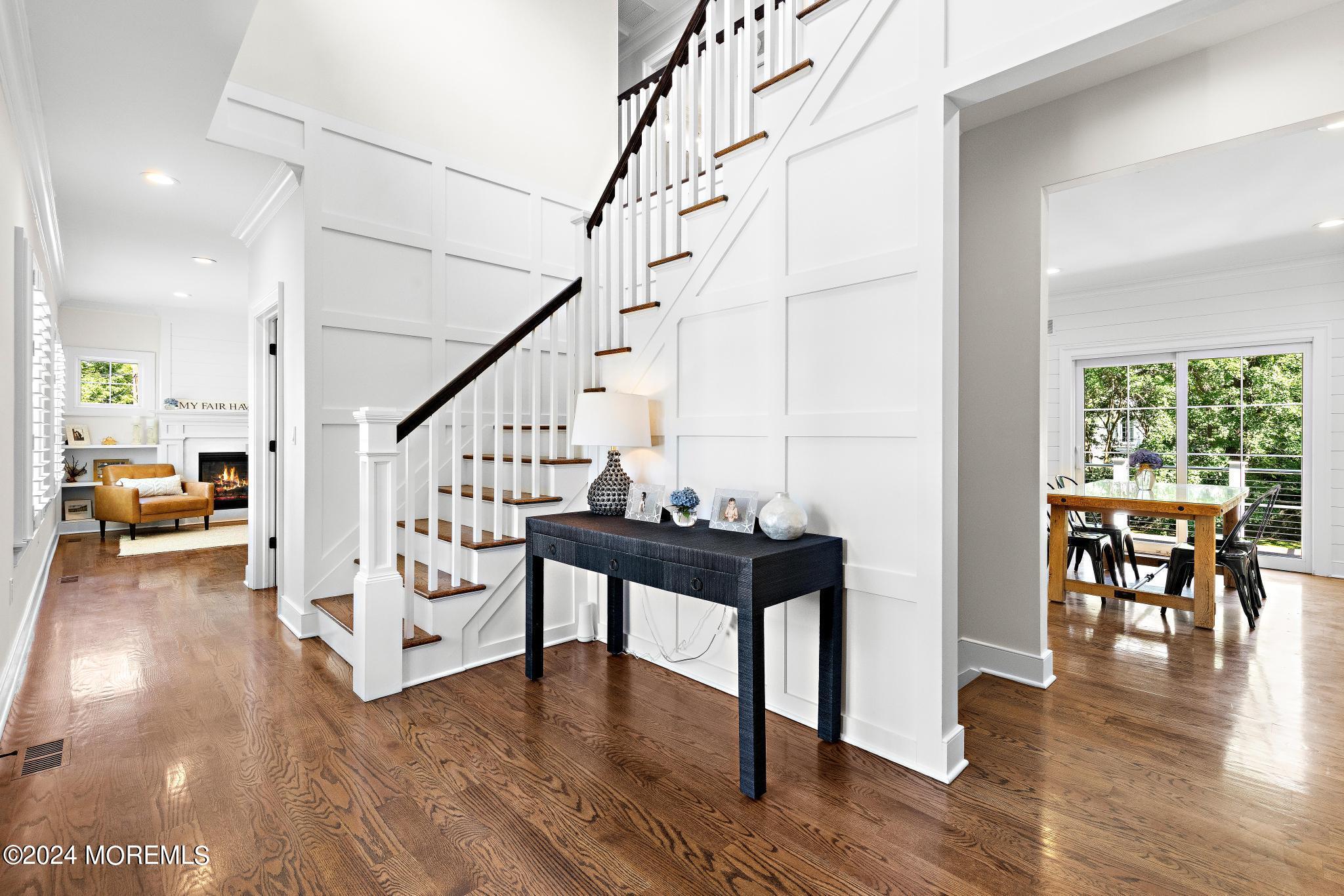 34 Hendrickson Place