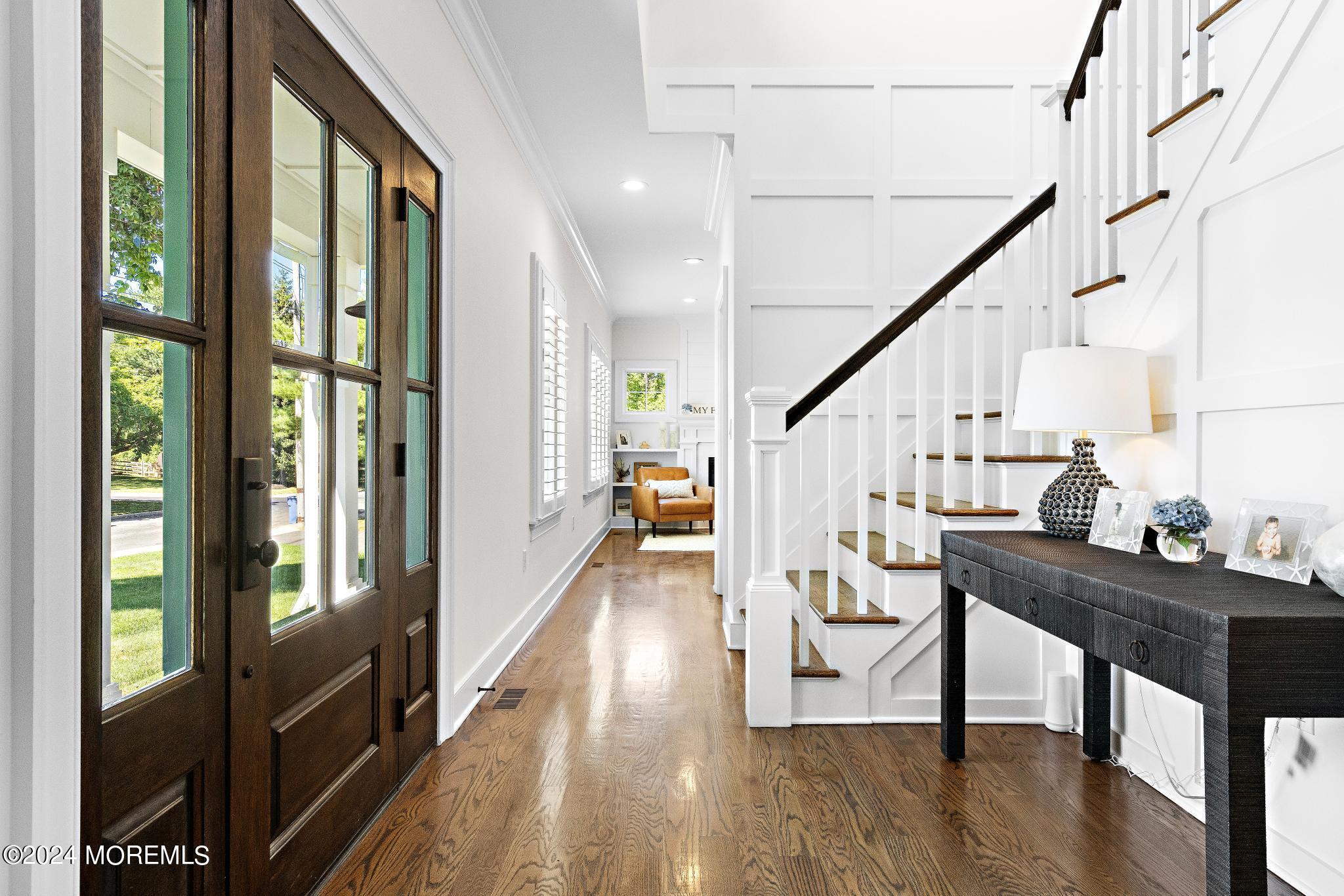 34 Hendrickson Place