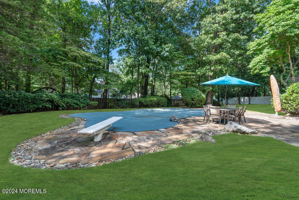 39 Seven Oaks Circle