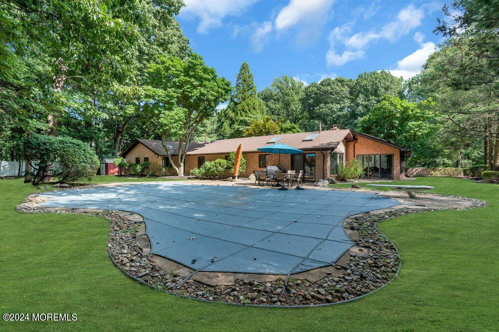 39 Seven Oaks Circle