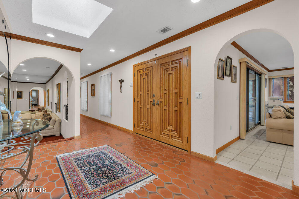 39 Seven Oaks Circle