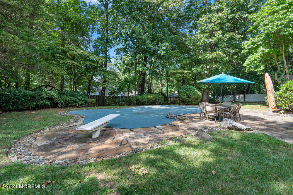 39 Seven Oaks Circle