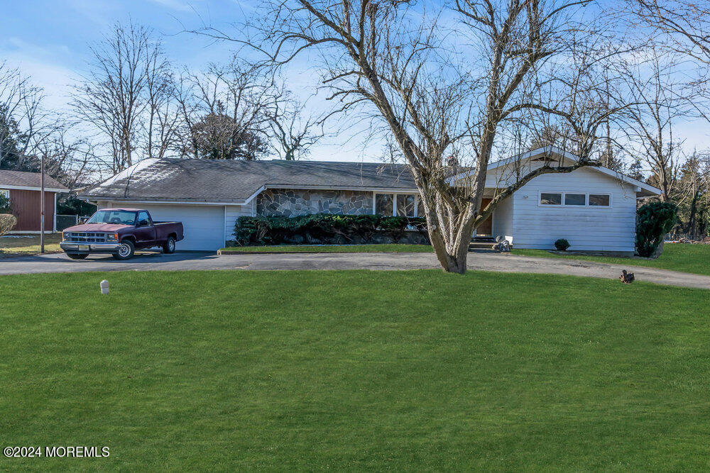 1400 Lanes Mill Road