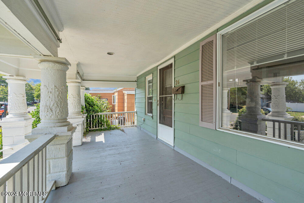 26 Evergreen Avenue