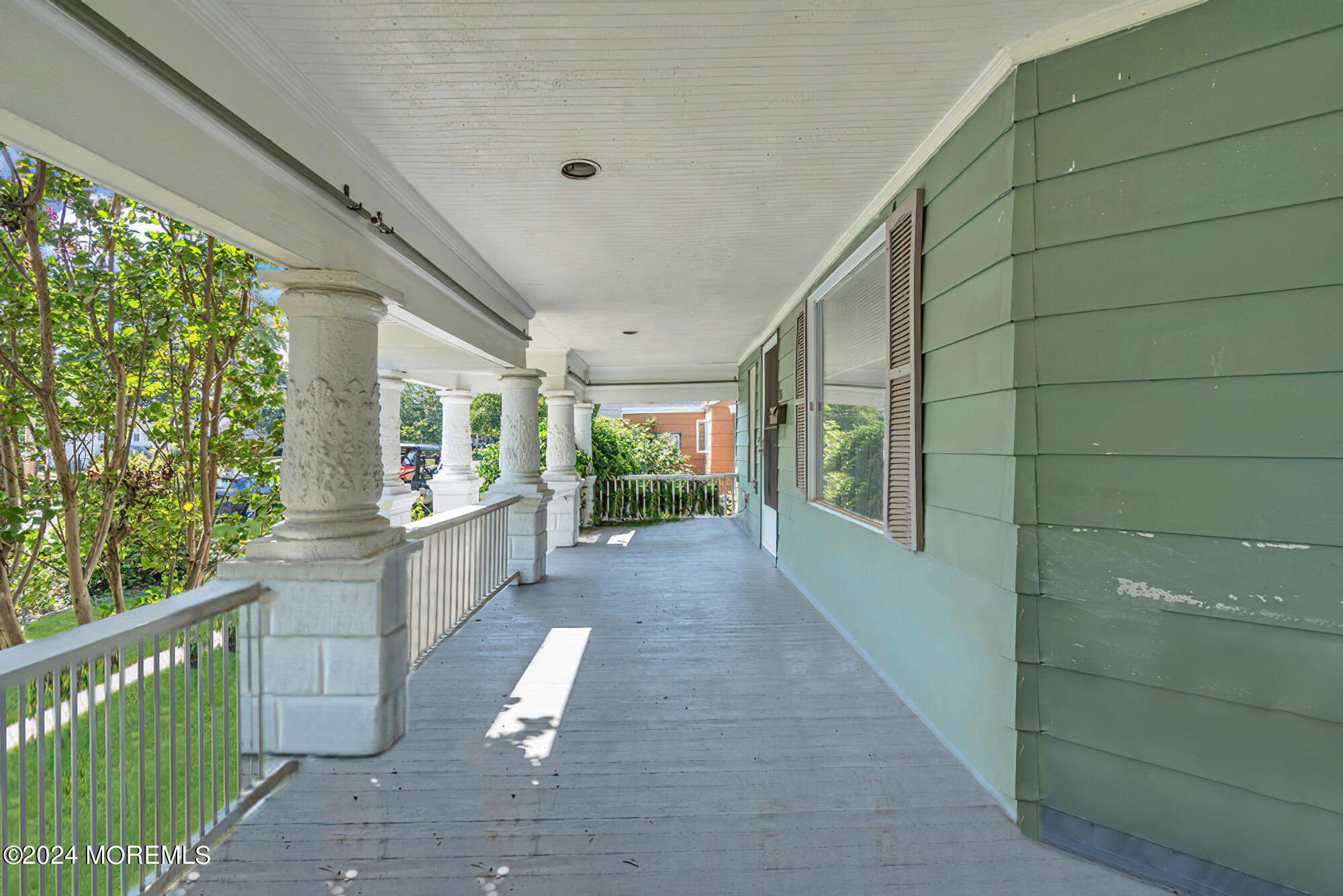 26 Evergreen Avenue
