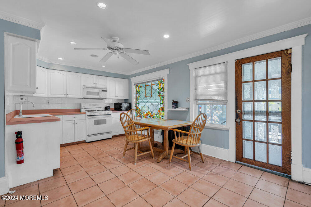 26 Evergreen Avenue
