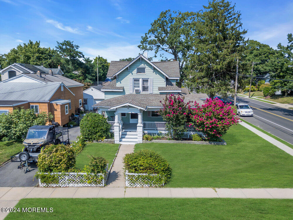 26 Evergreen Avenue