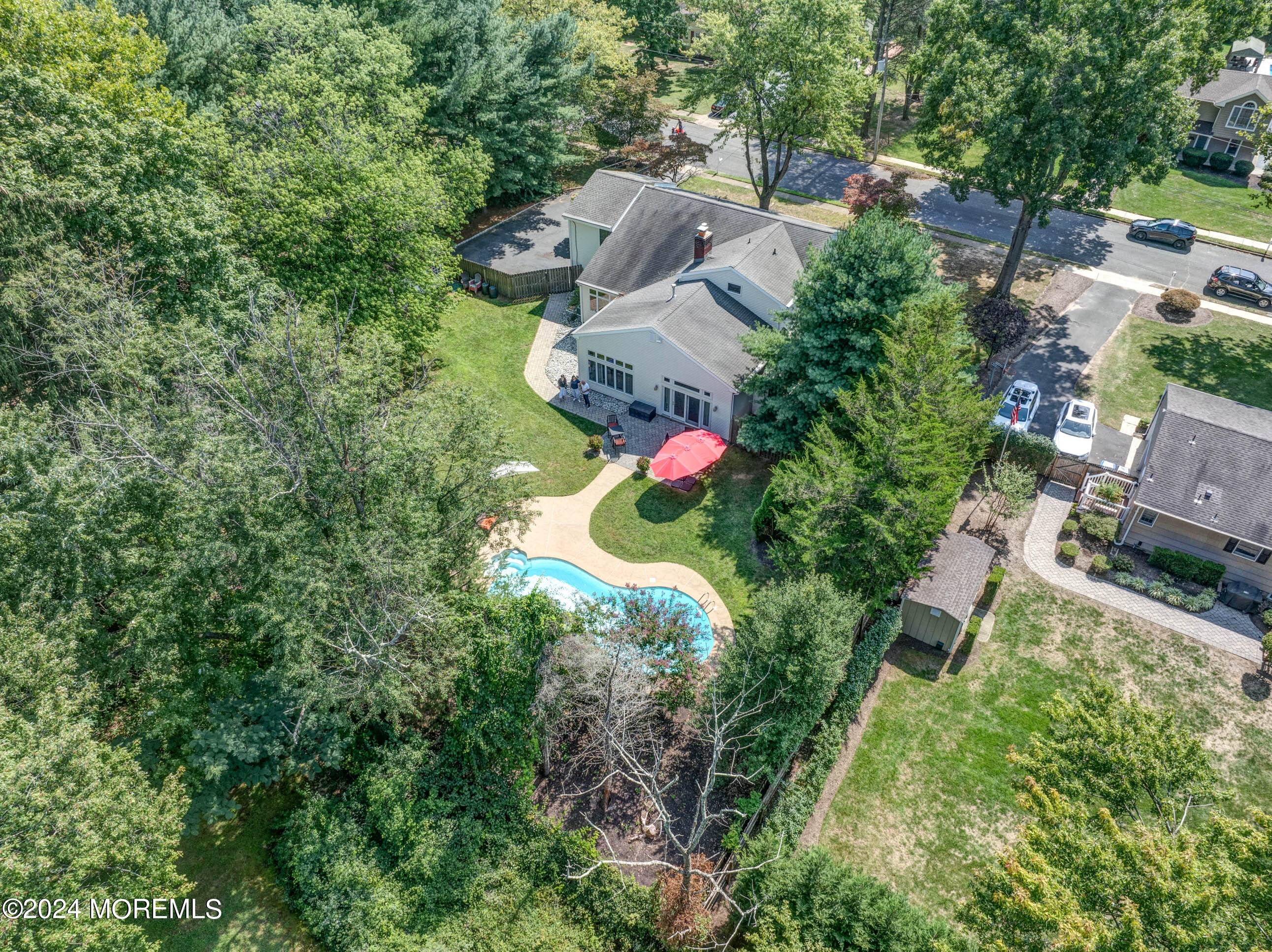 10 Troon Court