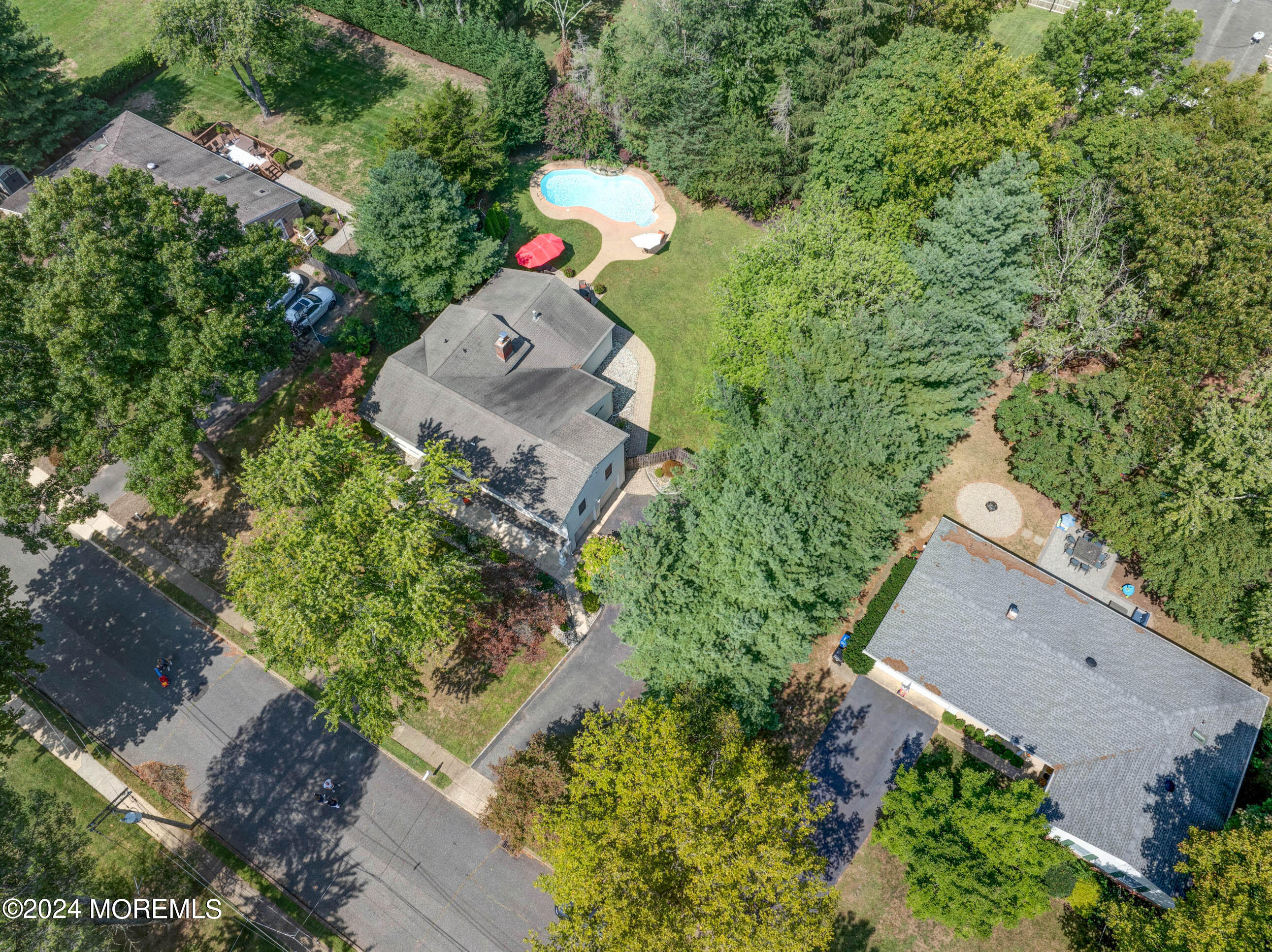 10 Troon Court