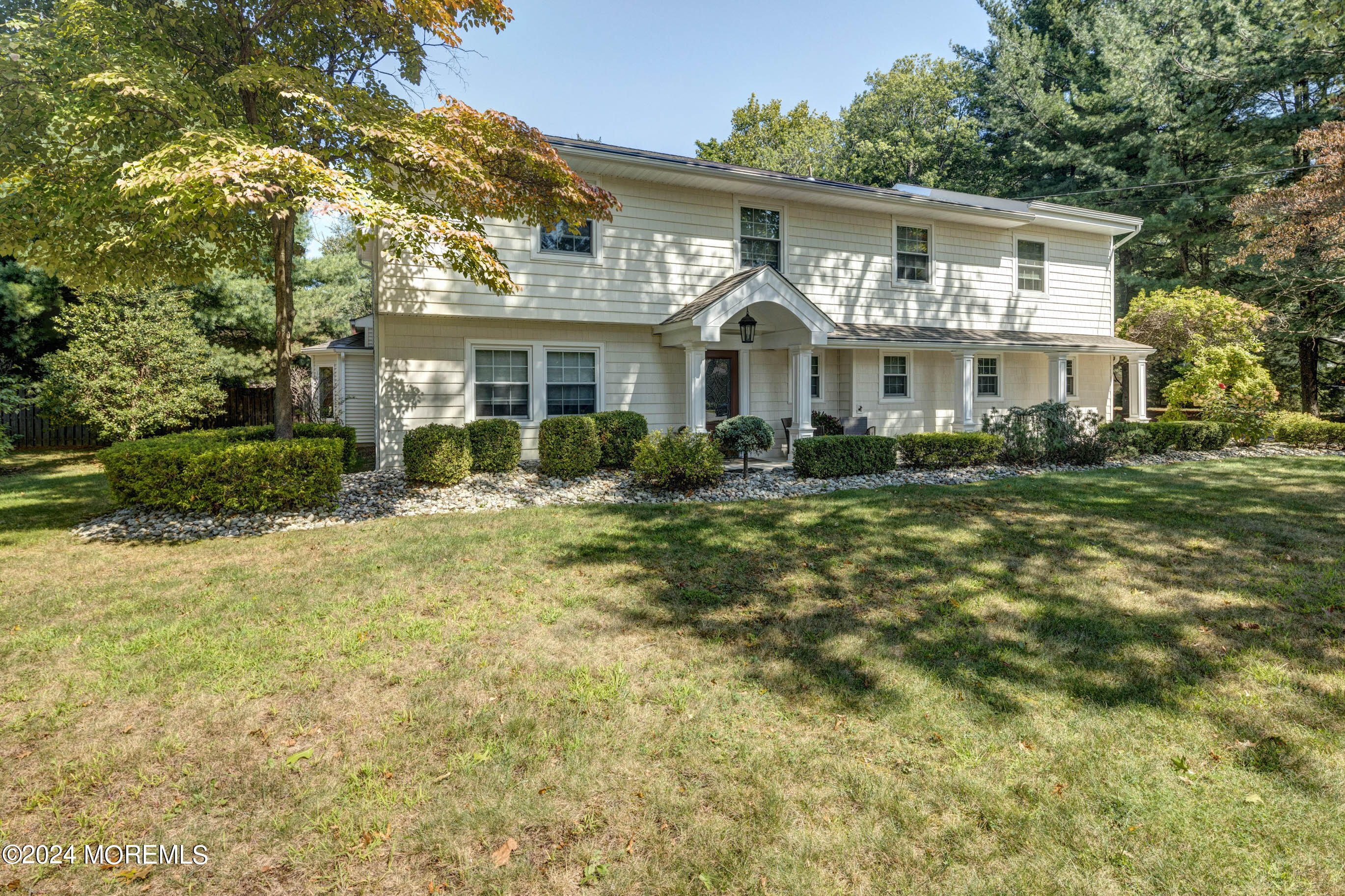 10 Troon Court