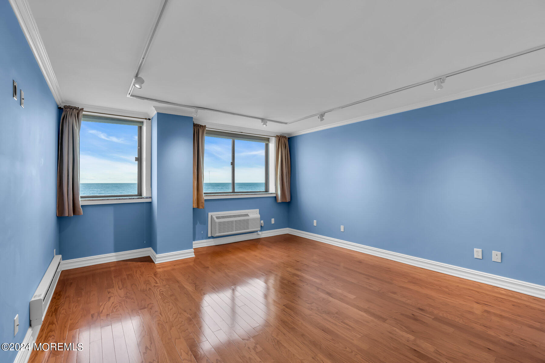 55 Ocean Avenue, 5A
