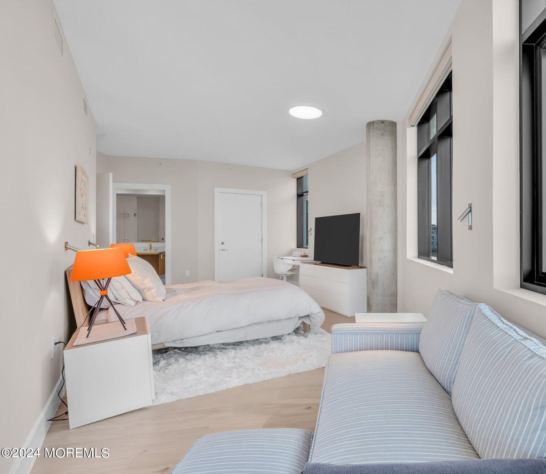 350 Ocean Avenue, 208