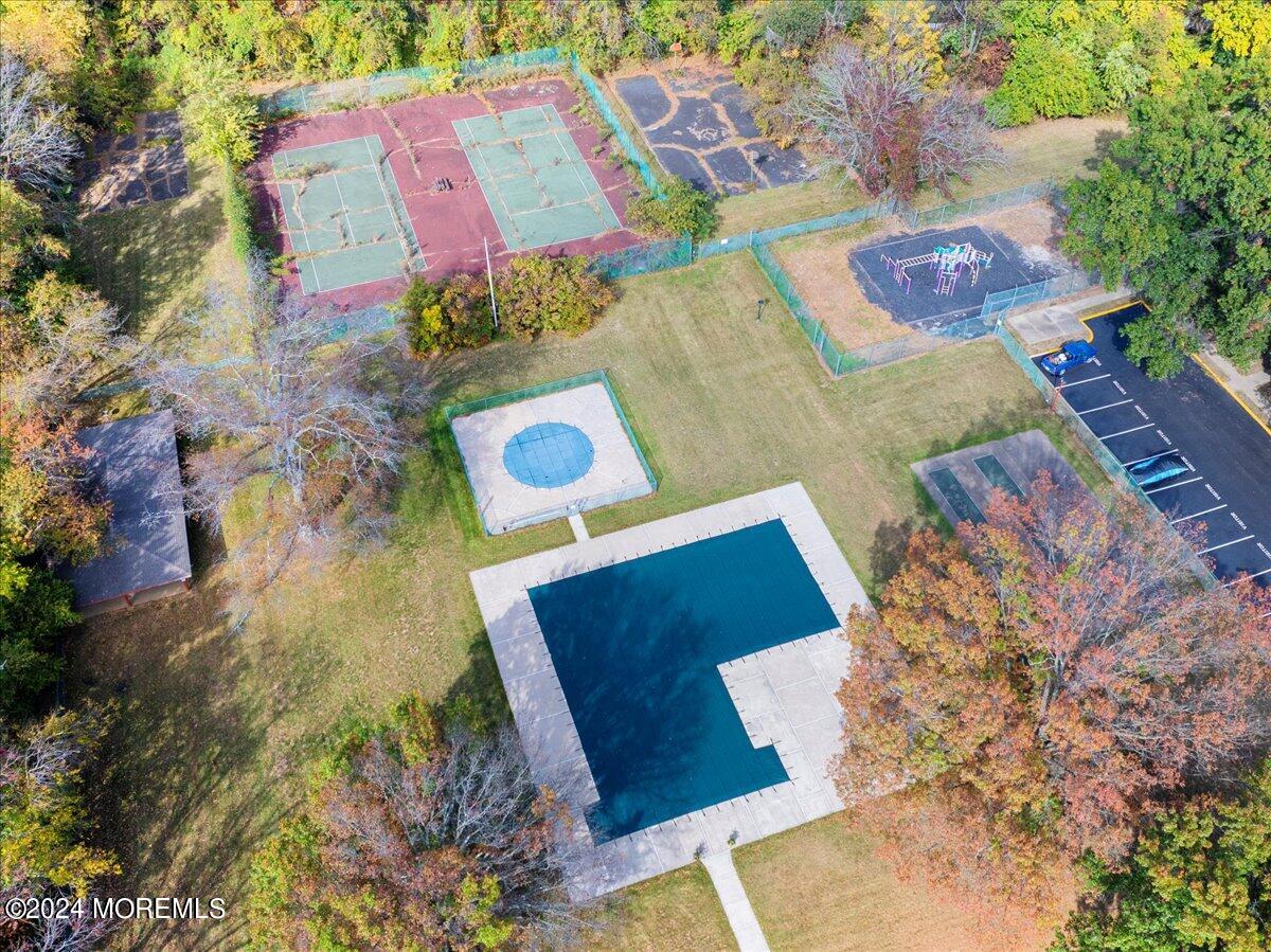 75 Stonehurst Boulevard, A