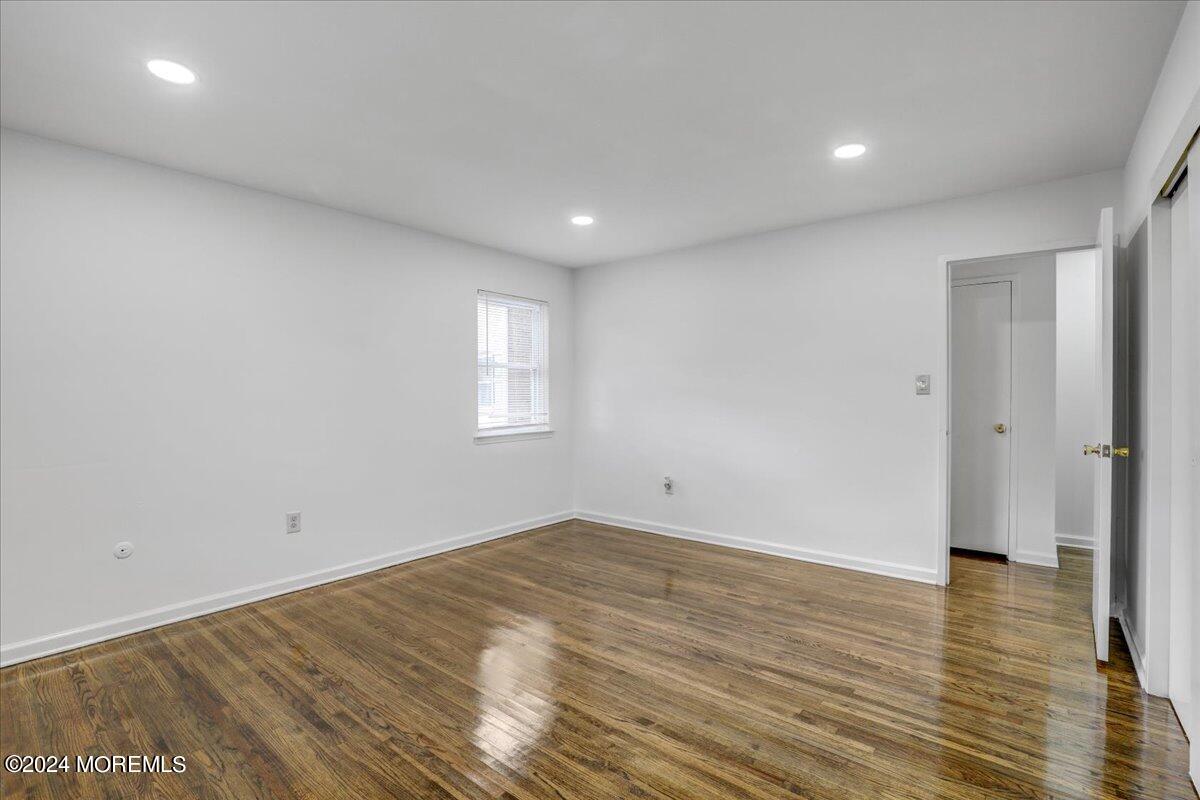 75 Stonehurst Boulevard, A