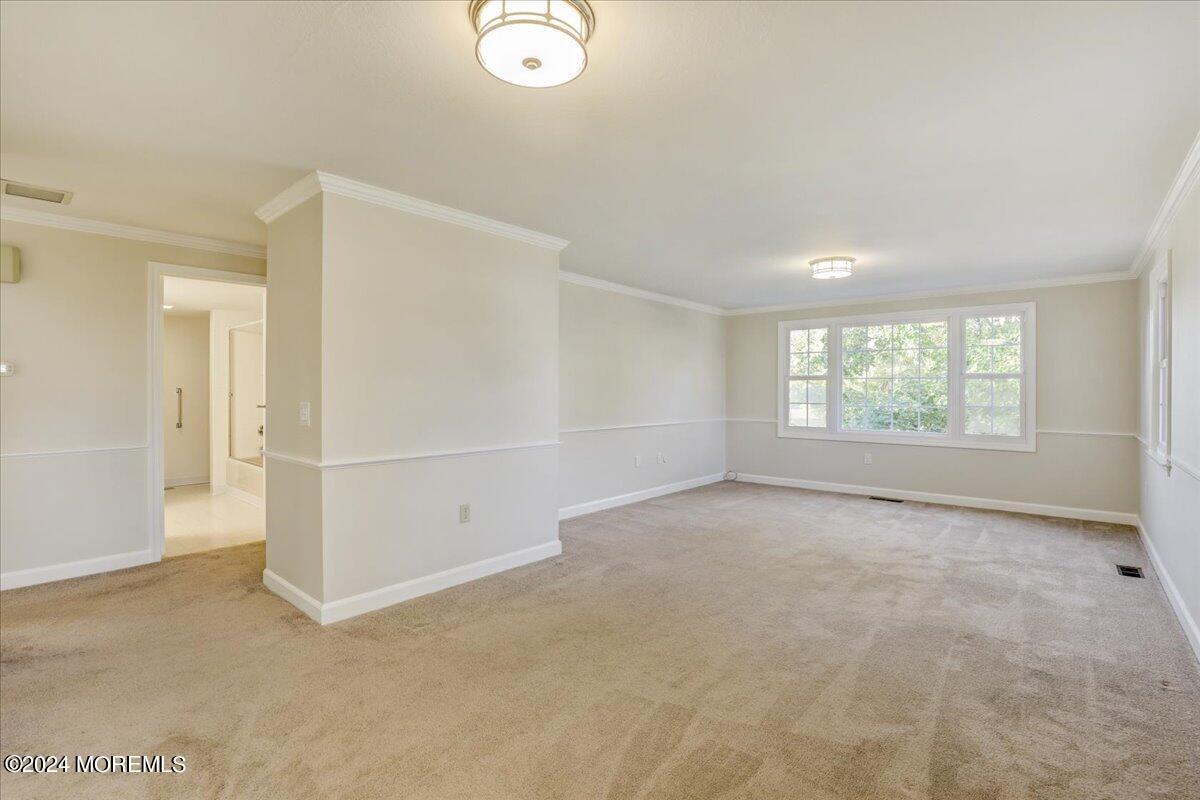 26 Bradford Lane, N