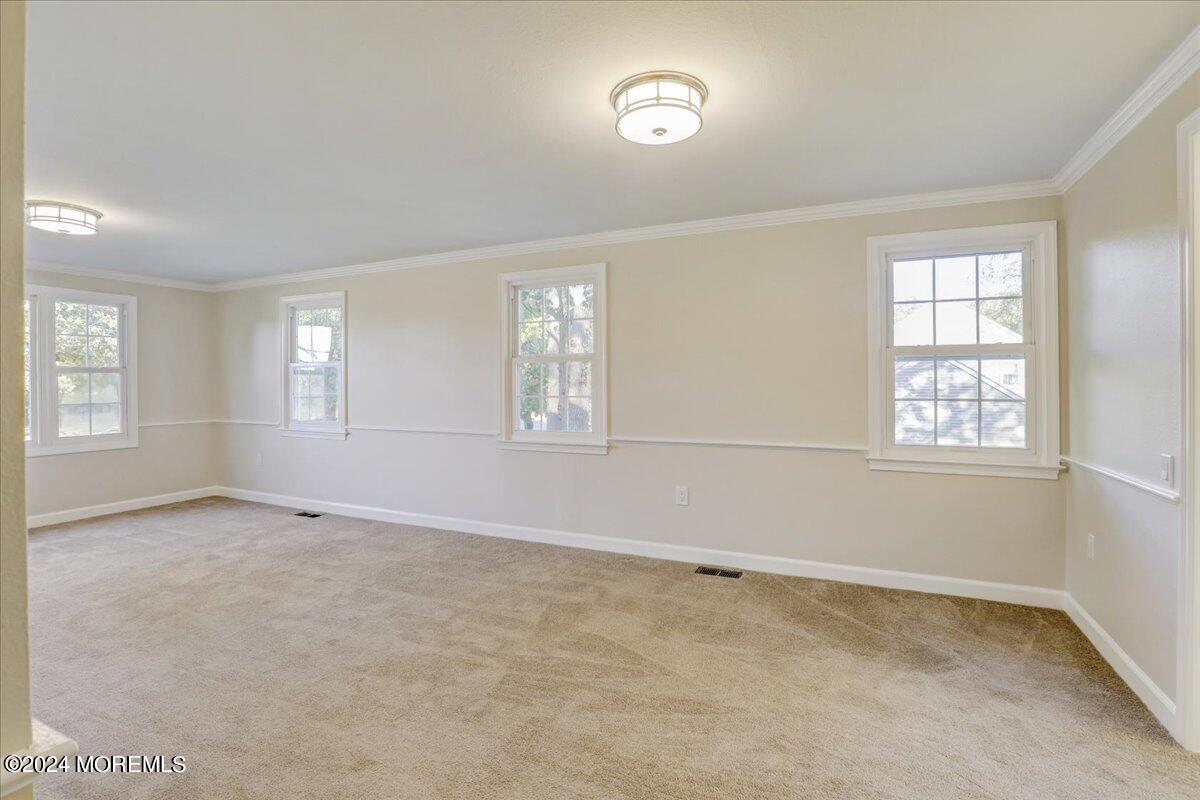 26 Bradford Lane, N