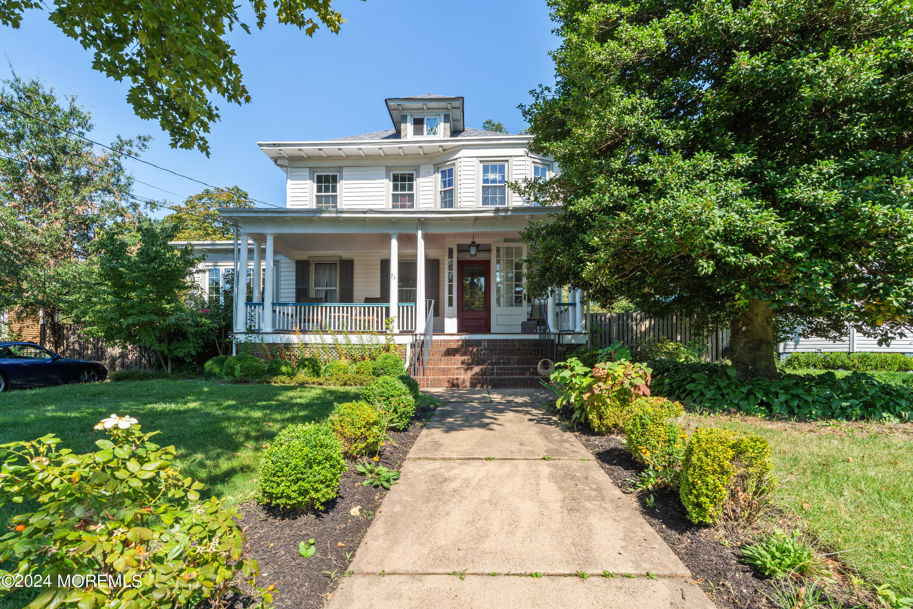 73 Maple Place