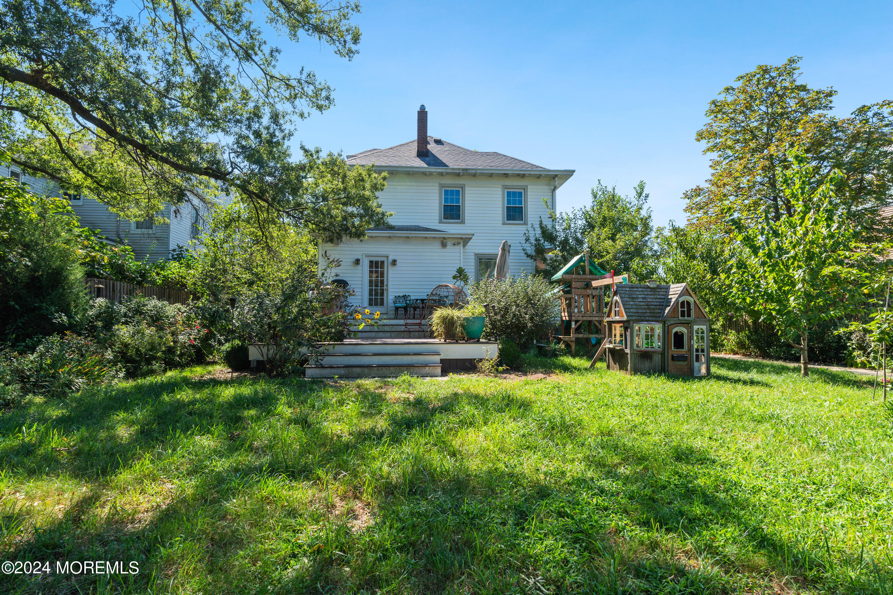 73 Maple Place