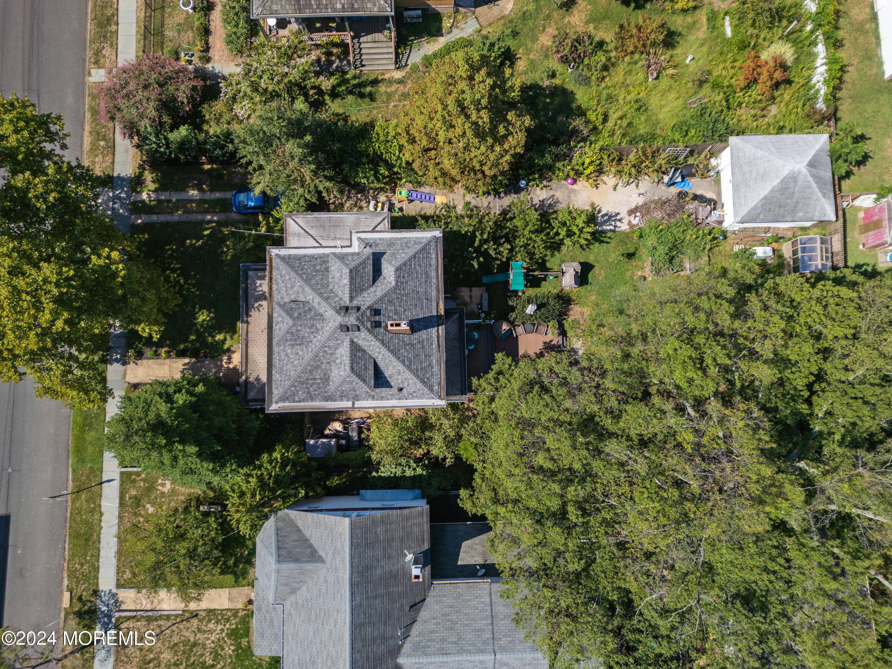 73 Maple Place