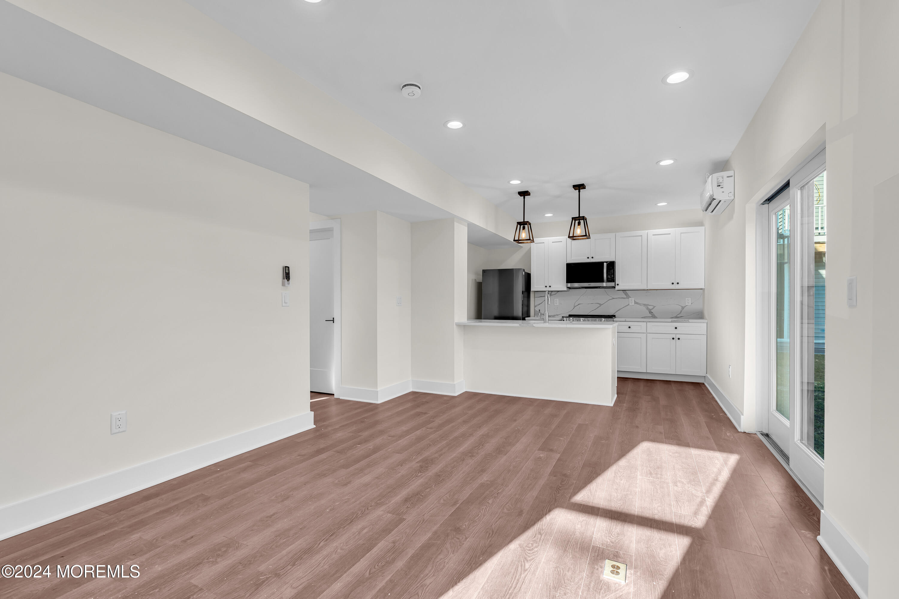 700 1st Avenue H2
