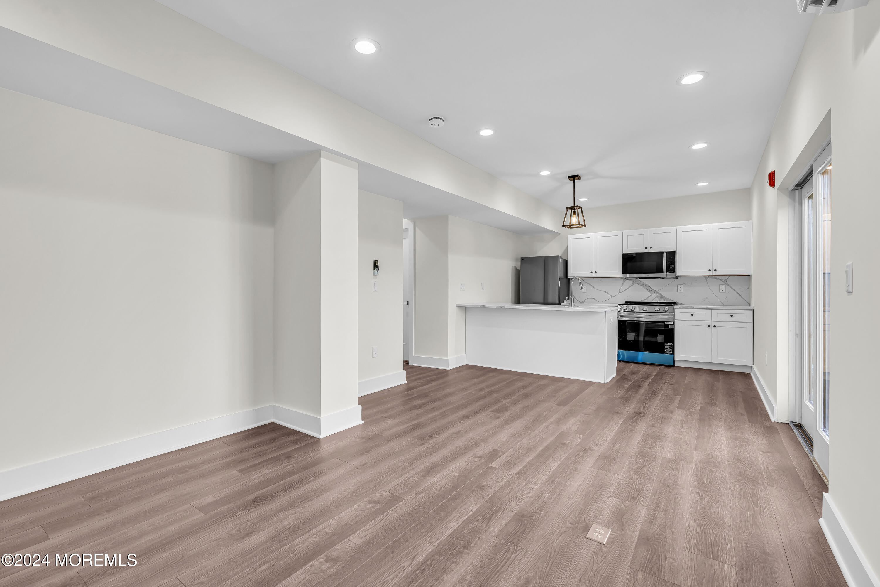 700 1st Avenue H3