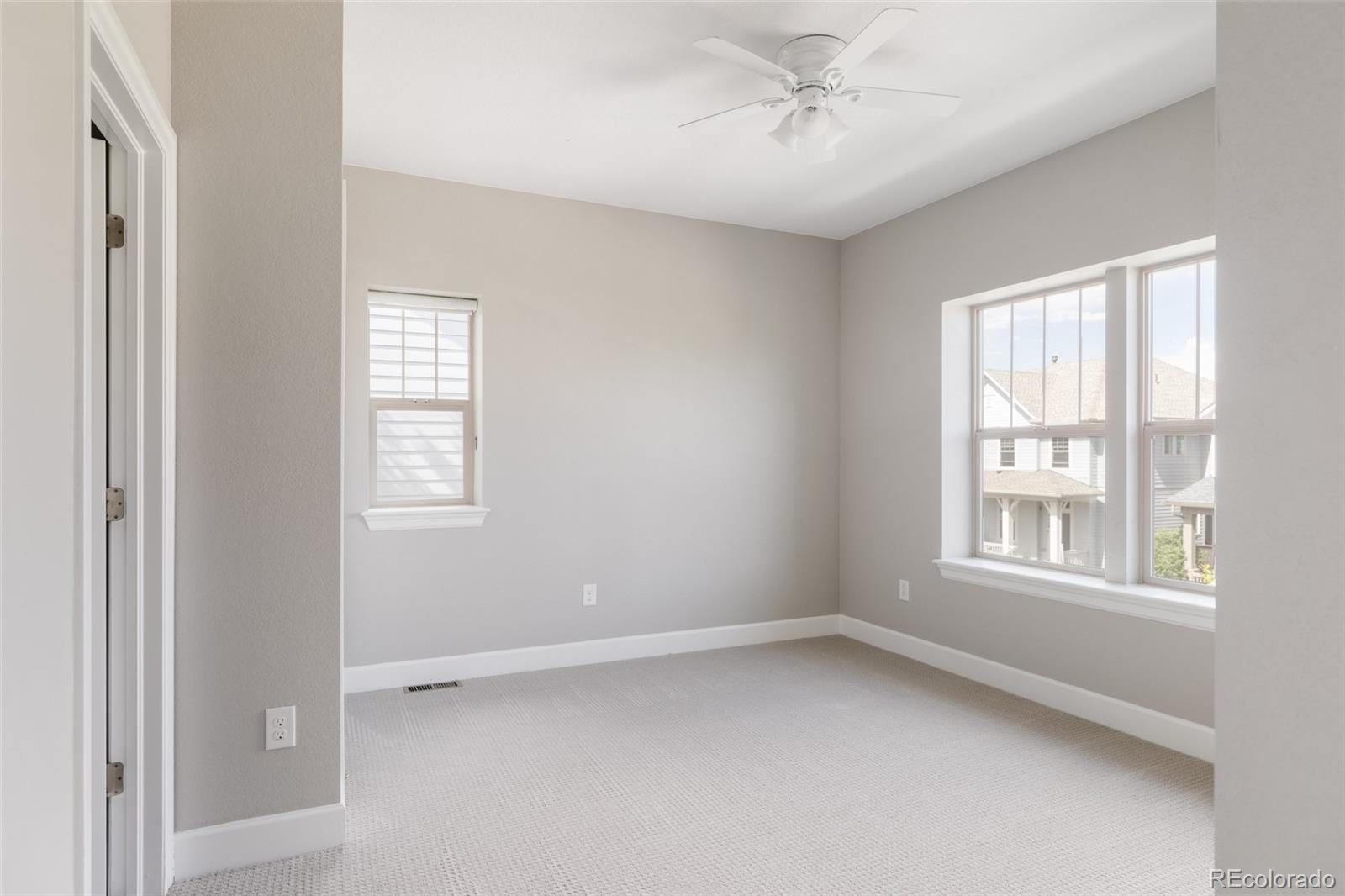 5487 Uinta Way