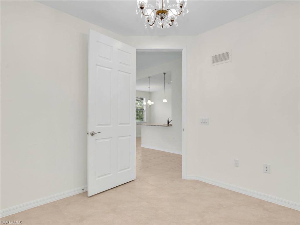 11301 Monte Carlo BLVD SE # 102