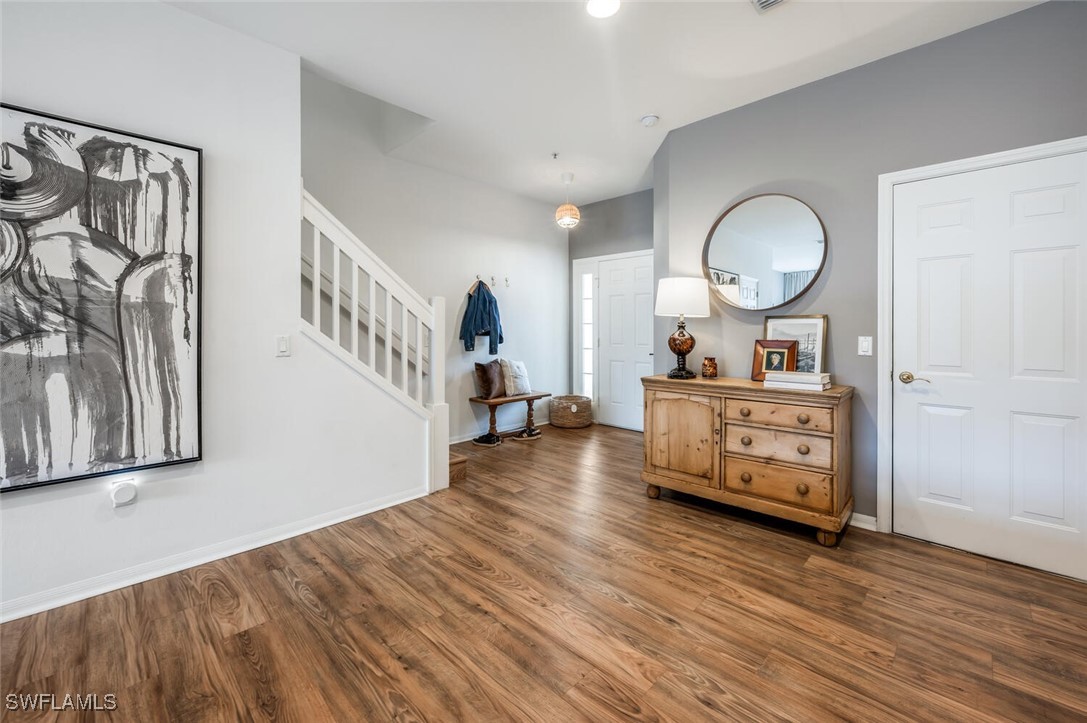 1028 Hampton CIR 63