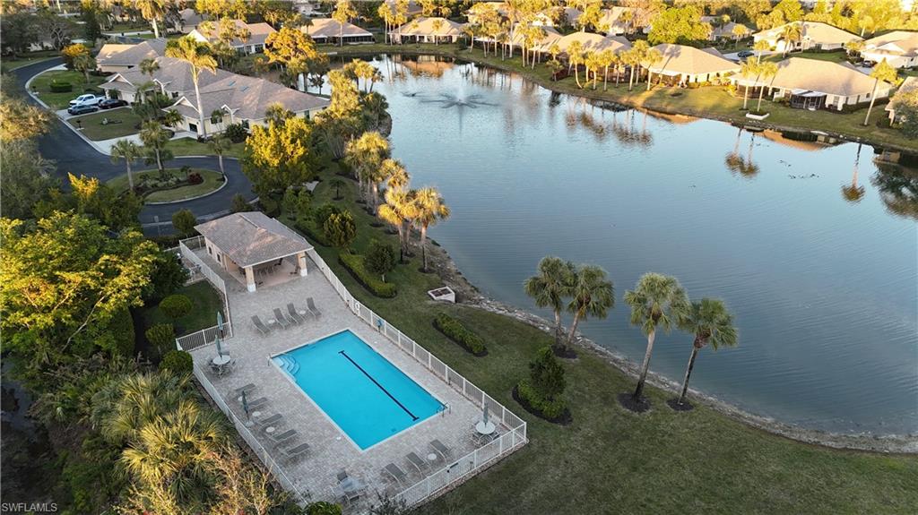 1366 Park Lake DR
