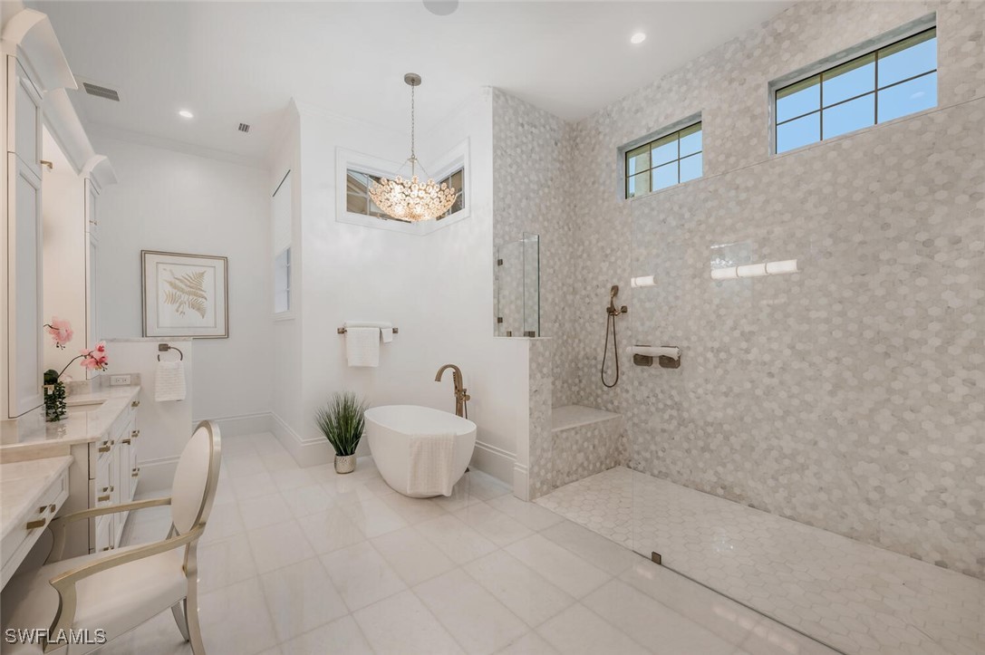 13660 Pondview CIR