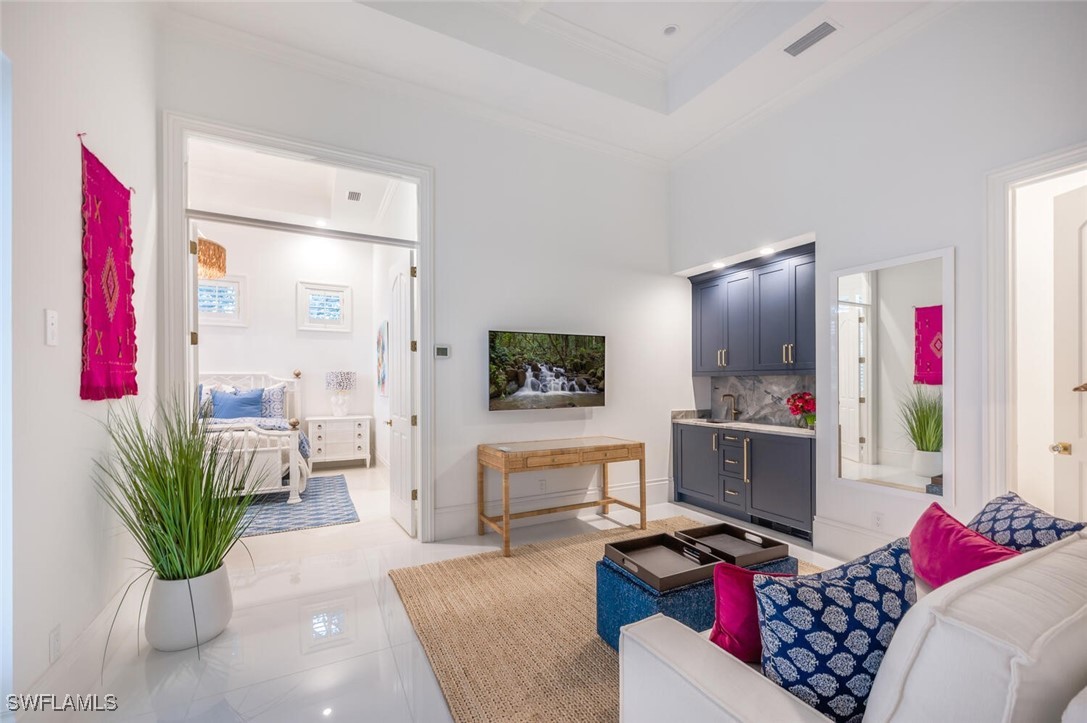 13660 Pondview CIR