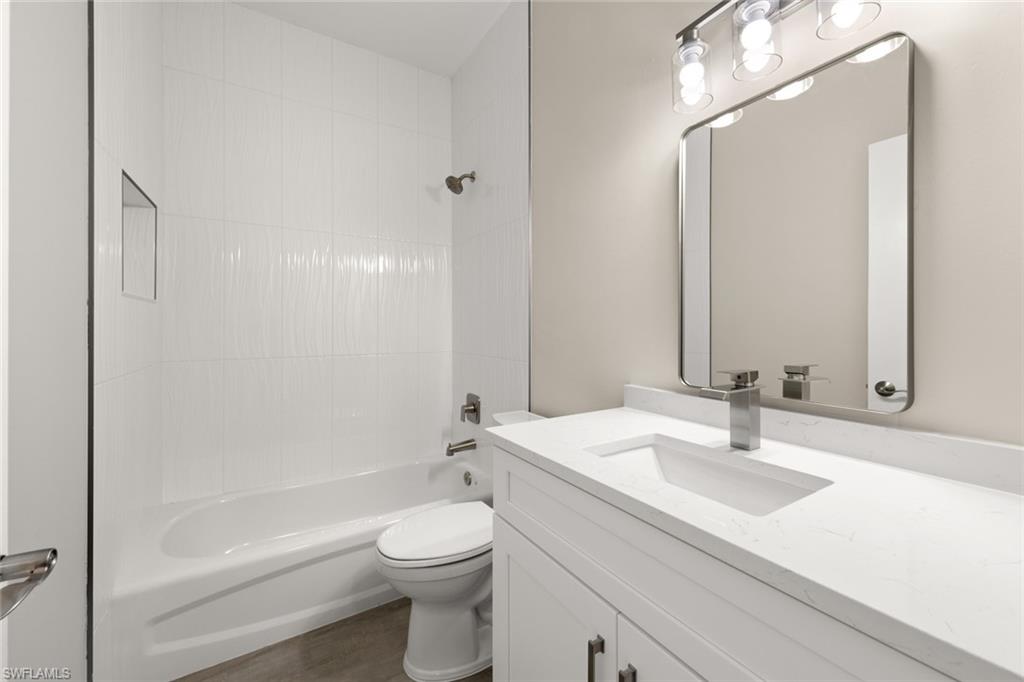 21179 Braxfield LOOP