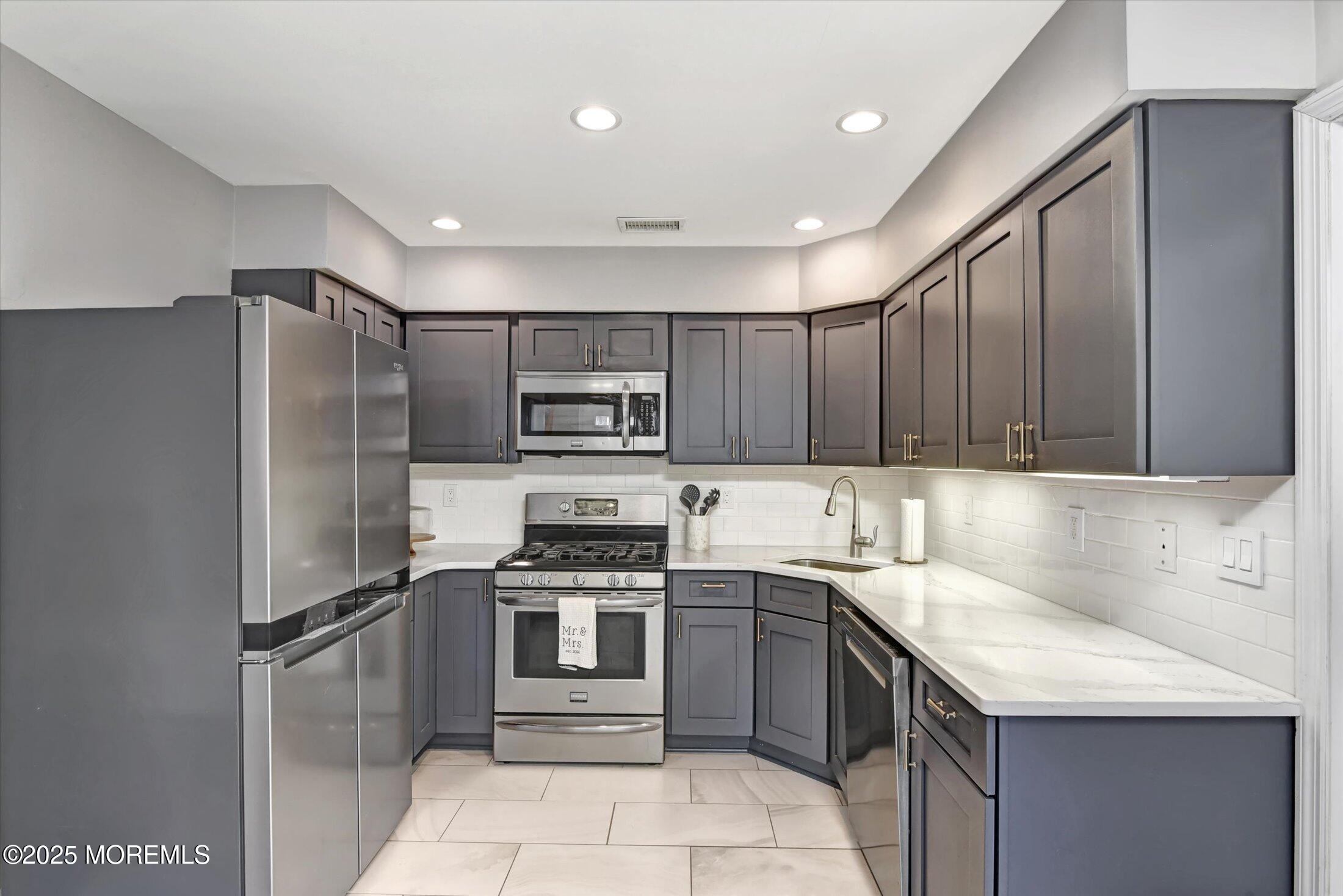 5 Emerson Court